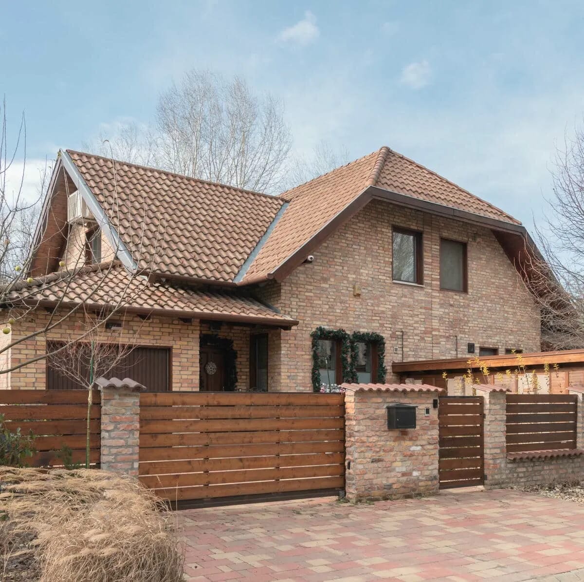 IKERHÁZ